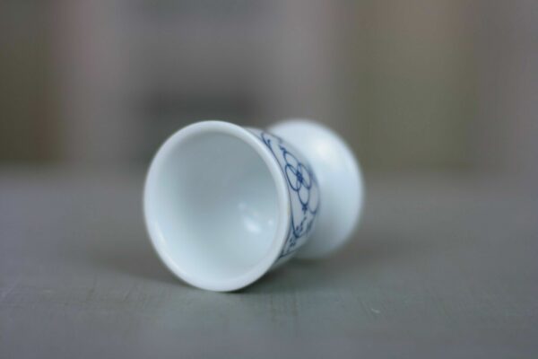 Eierbecher Kaffeeservice Tafelservice Porzellan Strohblume Weiß indisch blau