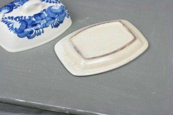 Keramik Butterdose weiss blau Blumen Handpainted Handbemalt Holland Niederlande