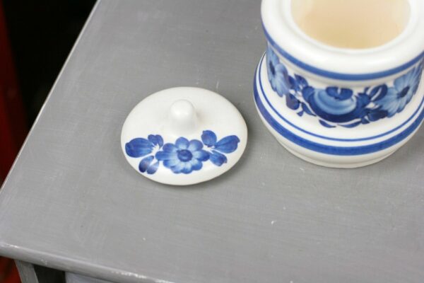 Keramik Wandbehälter Wand Deckeldose weiss blau Blumen Handbemalt Holland